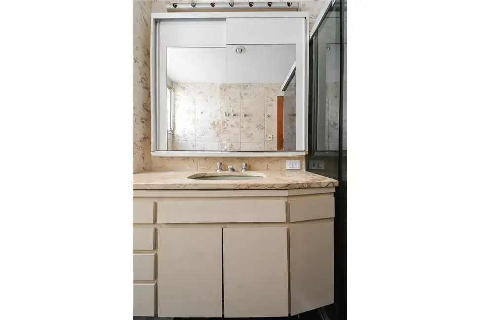 Foto 2 de Apartamento com 4 quartos à venda, 204m2 em Higienópolis, São Paulo - SP