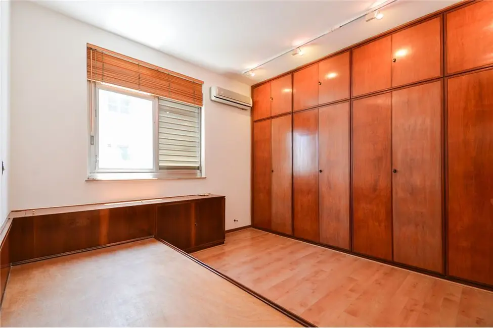 Foto 5 de Apartamento com 3 quartos à venda, 277m2 em Higienópolis, São Paulo - SP