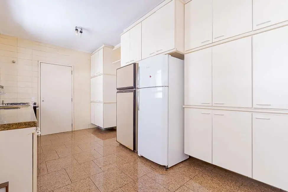 Apartamento com 4 quartos à venda, 176m2 em Higienópolis, São Paulo - SP - imagem 2 Foto 2 de Apartamento com 4 quartos à venda, 176m2 em Higienópolis, São Paulo - SP
