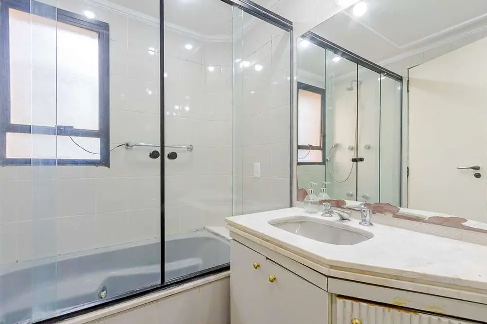 Apartamento com 4 quartos à venda, 176m2 em Higienópolis, São Paulo - SP - imagem 8 Foto 8 de Apartamento com 4 quartos à venda, 176m2 em Higienópolis, São Paulo - SP