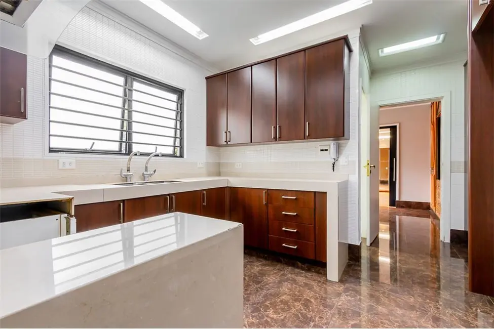 Apartamento com 3 quartos à venda, 269m2 em Higienópolis, São Paulo - SP - imagem 9 Foto 9 de Apartamento com 3 quartos à venda, 269m2 em Higienópolis, São Paulo - SP