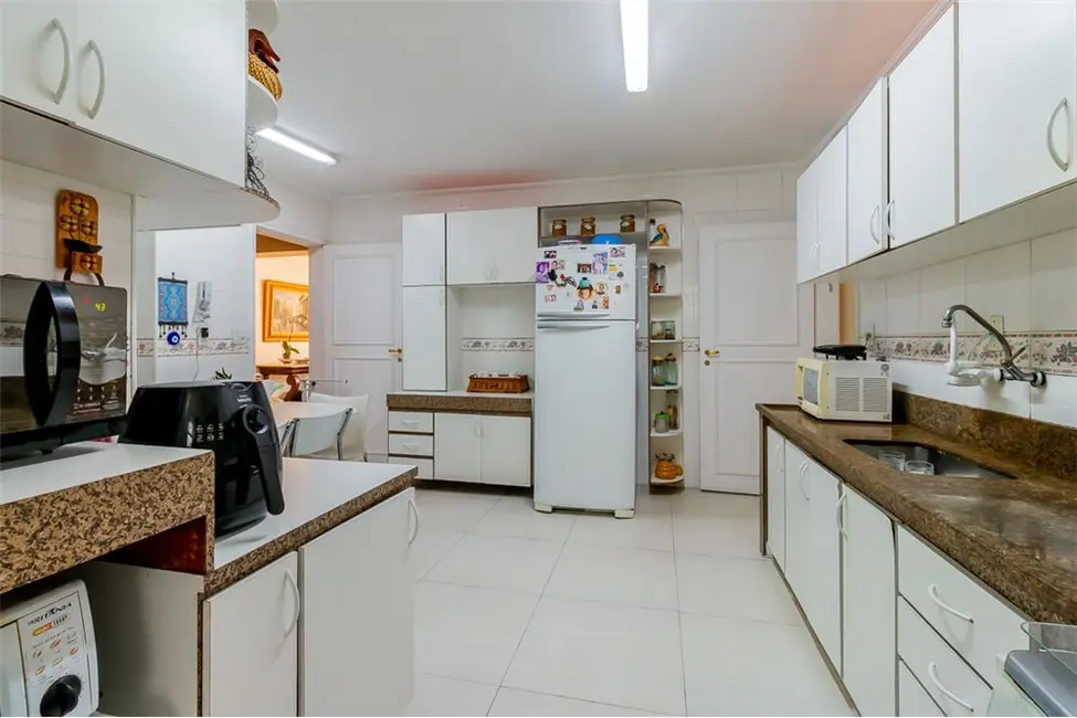 Apartamento com 4 quartos à venda, 181m2 em Higienópolis, São Paulo - SP - imagem 5 Foto 5 de Apartamento com 4 quartos à venda, 181m2 em Higienópolis, São Paulo - SP