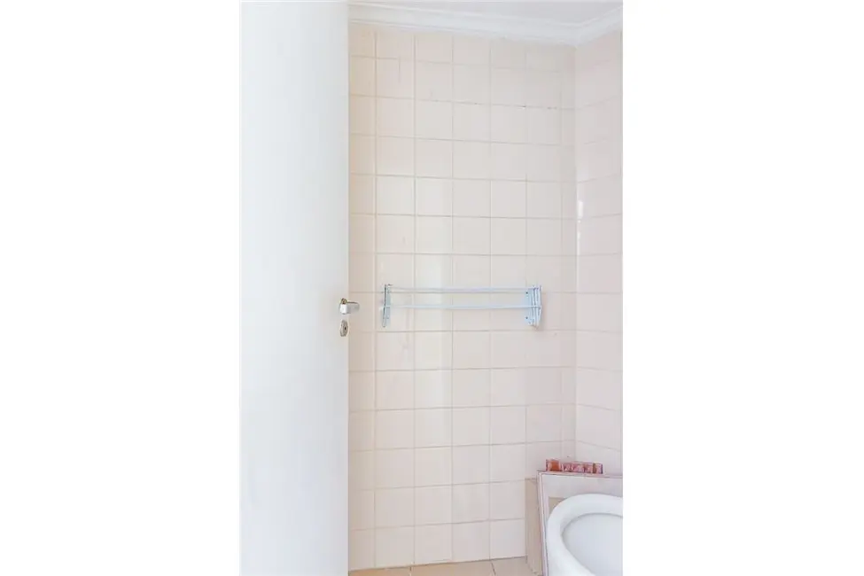 Apartamento com 3 quartos à venda, 107m2 em Higienópolis, São Paulo - SP - imagem 8 Foto 8 de Apartamento com 3 quartos à venda, 107m2 em Higienópolis, São Paulo - SP