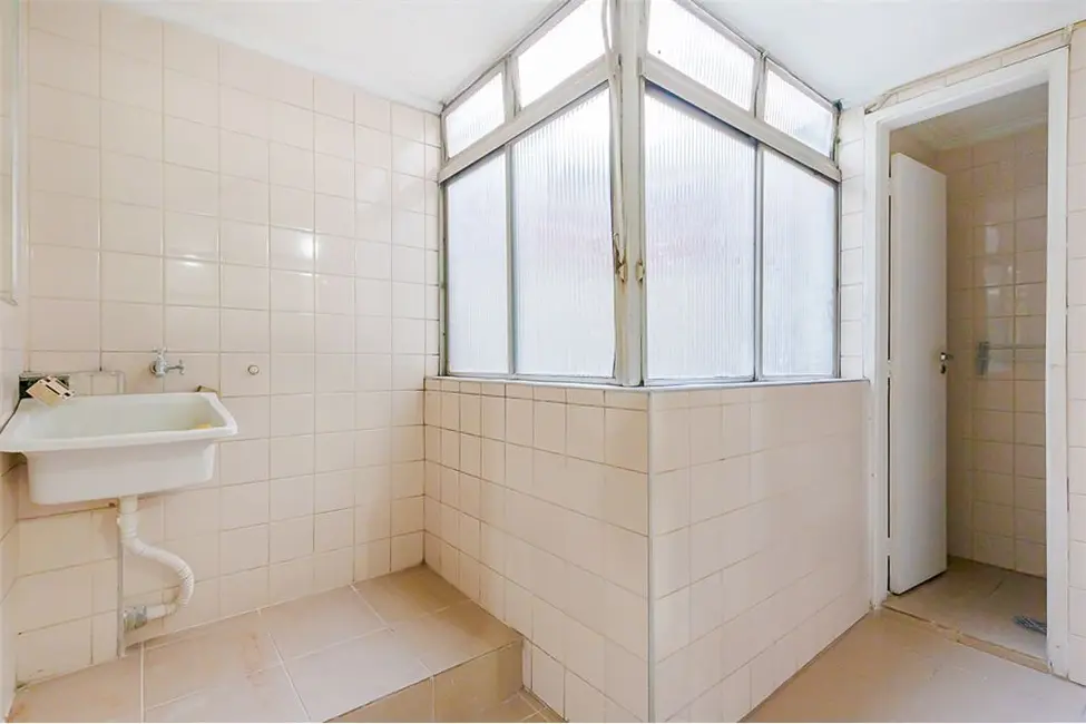 Apartamento com 3 quartos à venda, 107m2 em Higienópolis, São Paulo - SP - imagem 5 Foto 5 de Apartamento com 3 quartos à venda, 107m2 em Higienópolis, São Paulo - SP