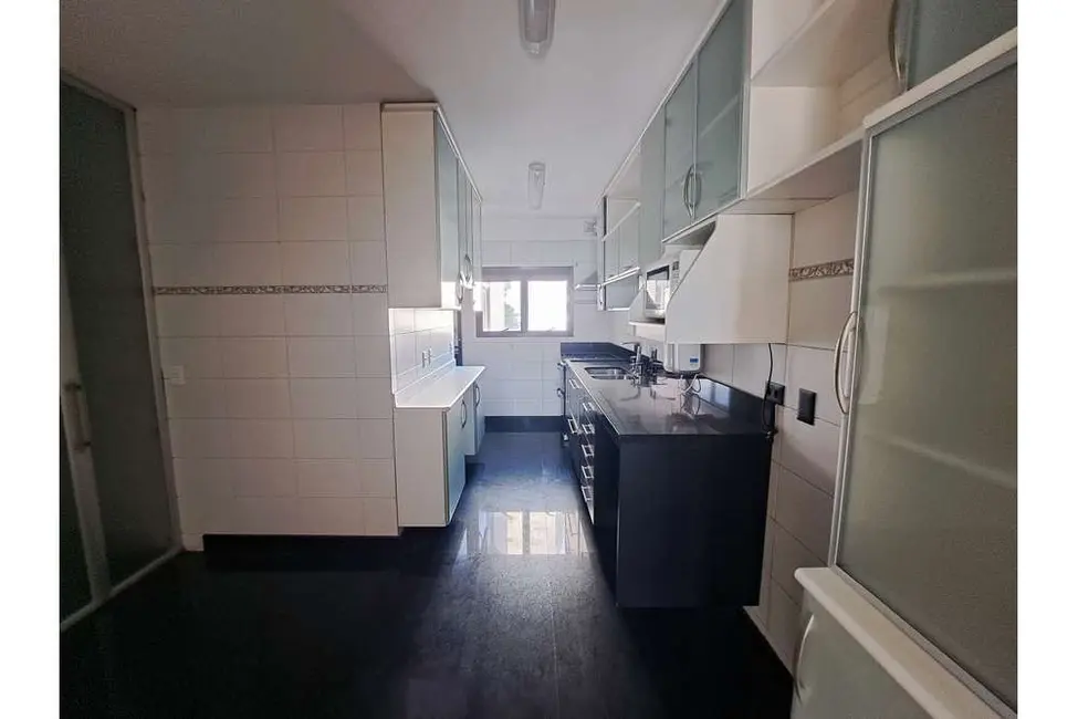 Apartamento com 4 quartos à venda, 138m2 em Higienópolis, São Paulo - SP - imagem 4 Foto 4 de Apartamento com 4 quartos à venda, 138m2 em Higienópolis, São Paulo - SP