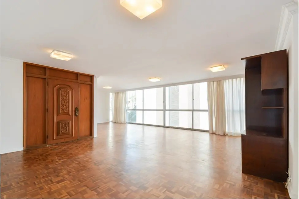 Apartamento com 3 quartos à venda, 184m2 em Jardim Paulista, São Paulo - SP - imagem 1 Foto 1 de Apartamento com 3 quartos à venda, 184m2 em Jardim Paulista, São Paulo - SP