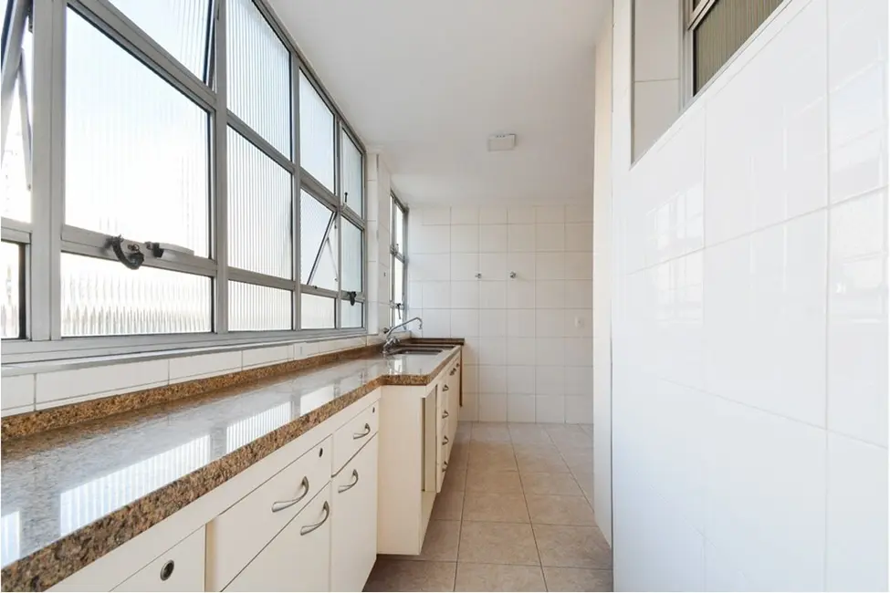 Apartamento com 3 quartos à venda, 184m2 em Jardim Paulista, São Paulo - SP - imagem 7 Foto 7 de Apartamento com 3 quartos à venda, 184m2 em Jardim Paulista, São Paulo - SP