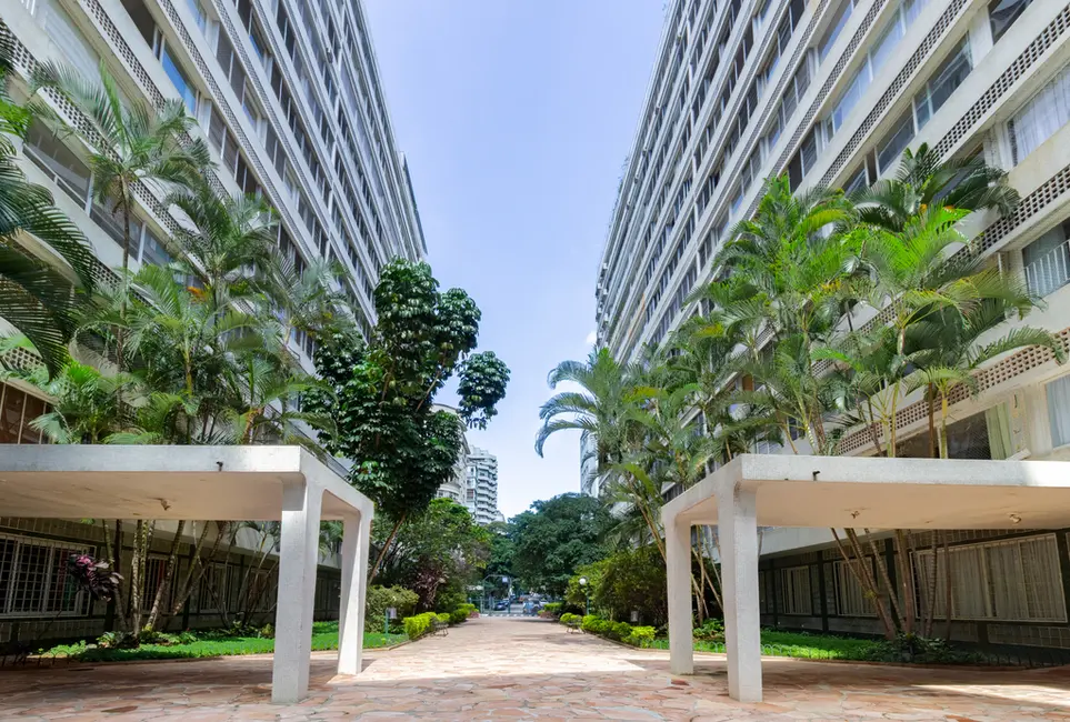 Foto 1 de Apartamento com 3 quartos à venda, 180m2 em Santa Cecília, São Paulo - SP