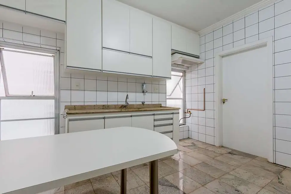 Apartamento com 3 quartos à venda, 155m2 em Santa Cecília, São Paulo - SP - imagem 9 Foto 9 de Apartamento com 3 quartos à venda, 155m2 em Santa Cecília, São Paulo - SP
