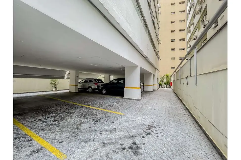 Apartamento com 3 quartos à venda, 260m2 em Santa Cecília, São Paulo - SP - imagem 4 Foto 4 de Apartamento com 3 quartos à venda, 260m2 em Santa Cecília, São Paulo - SP