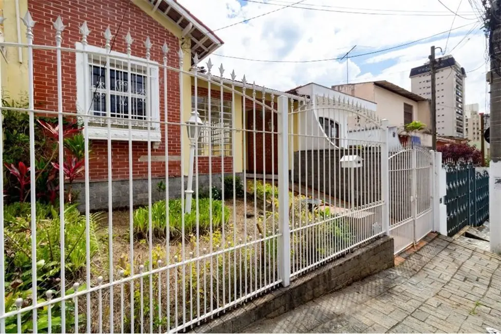 Foto 3 de Casa com 2 quartos à venda, 240m2 em Vila Mariana, São Paulo - SP