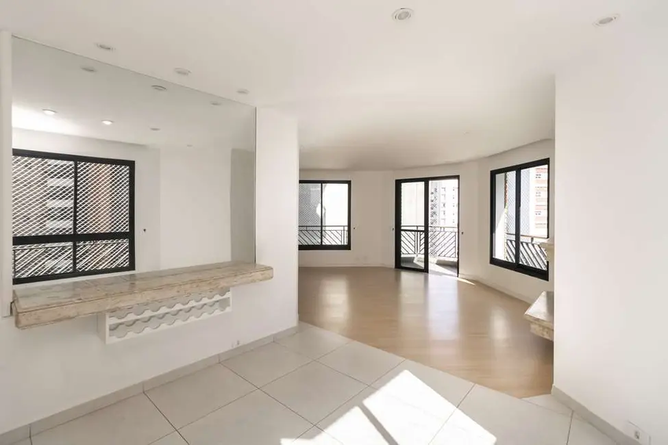 Foto 1 de Apartamento com 4 quartos à venda, 188m2 em Vila Mariana, São Paulo - SP