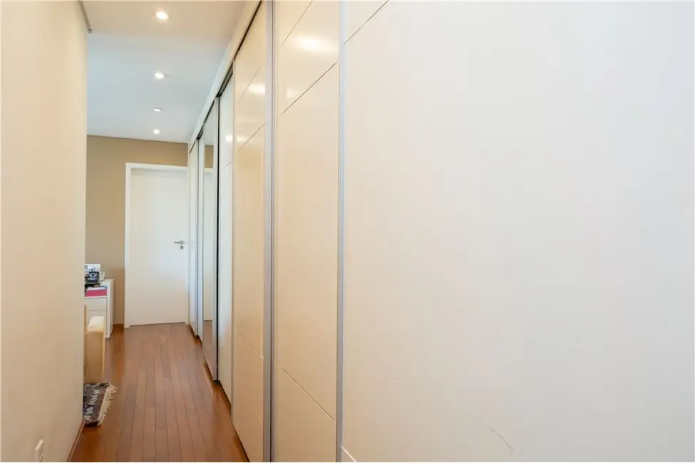 Foto 5 de Apartamento com 4 quartos à venda, 235m2 em Aclimação, São Paulo - SP