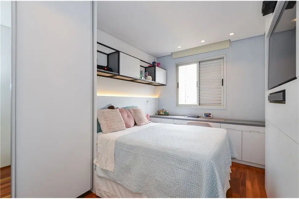 Foto 6 de Apartamento com 4 quartos à venda, 131m2 em Aclimação, São Paulo - SP