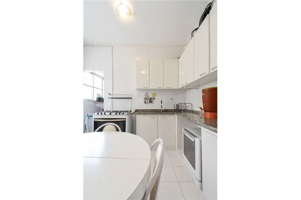 Apartamento com 2 quartos à venda, 96m2 em Aclimação, São Paulo - SP - imagem 6 Foto 6 de Apartamento com 2 quartos à venda, 96m2 em Aclimação, São Paulo - SP