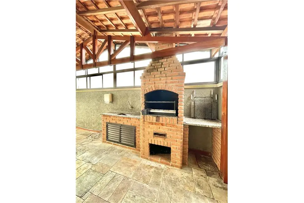 Apartamento com 2 quartos à venda, 105m2 em Aclimação, São Paulo - SP - imagem 5 Foto 5 de Apartamento com 2 quartos à venda, 105m2 em Aclimação, São Paulo - SP