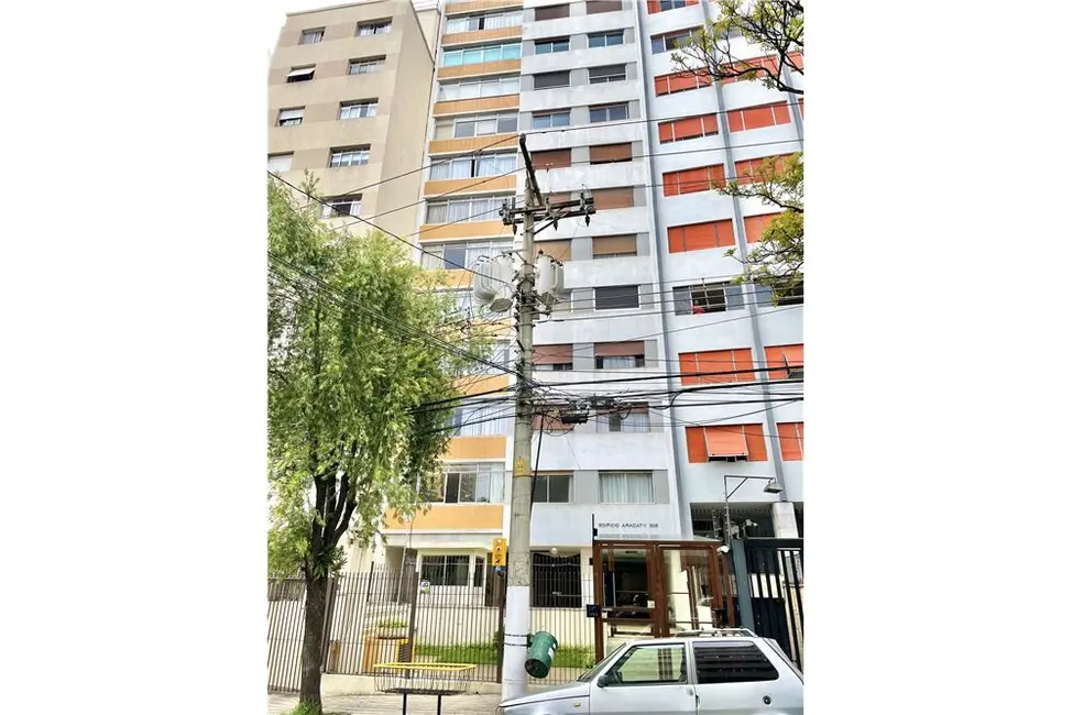 Apartamento com 2 quartos à venda, 105m2 em Aclimação, São Paulo - SP - imagem 3 Foto 3 de Apartamento com 2 quartos à venda, 105m2 em Aclimação, São Paulo - SP
