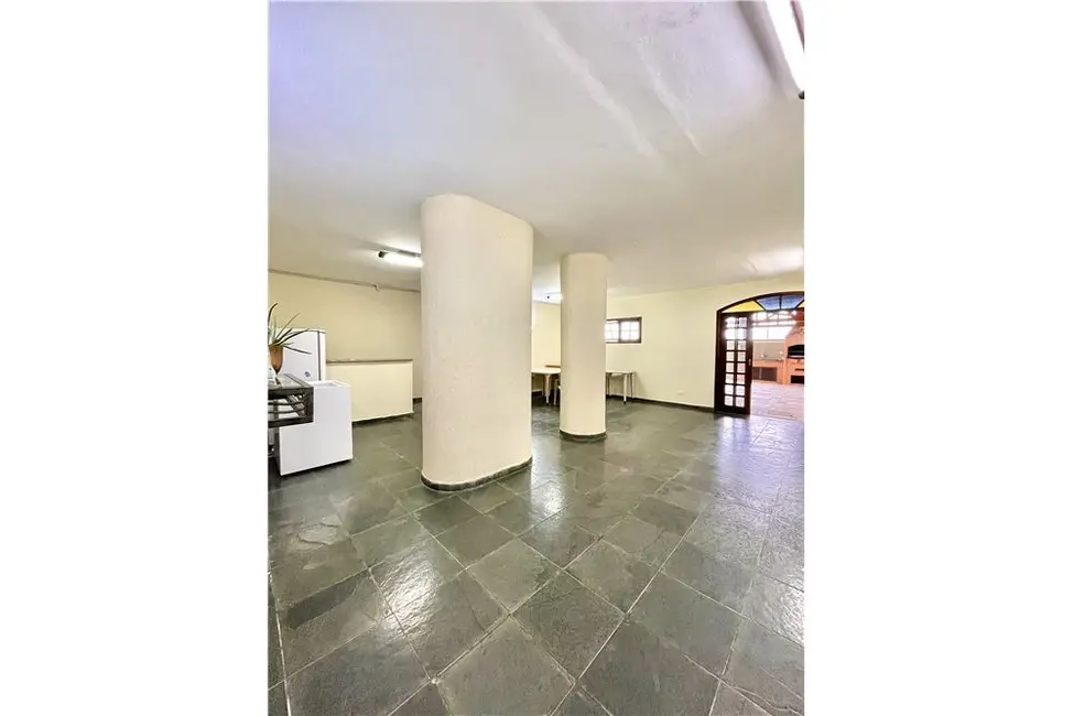 Apartamento com 2 quartos à venda, 105m2 em Aclimação, São Paulo - SP - imagem 6 Foto 6 de Apartamento com 2 quartos à venda, 105m2 em Aclimação, São Paulo - SP