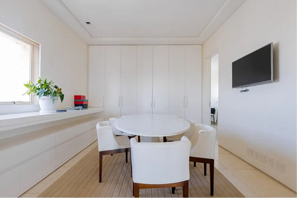 Apartamento com 3 quartos à venda, 305m2 em Higienópolis, São Paulo - SP - imagem 5 Foto 5 de Apartamento com 3 quartos à venda, 305m2 em Higienópolis, São Paulo - SP