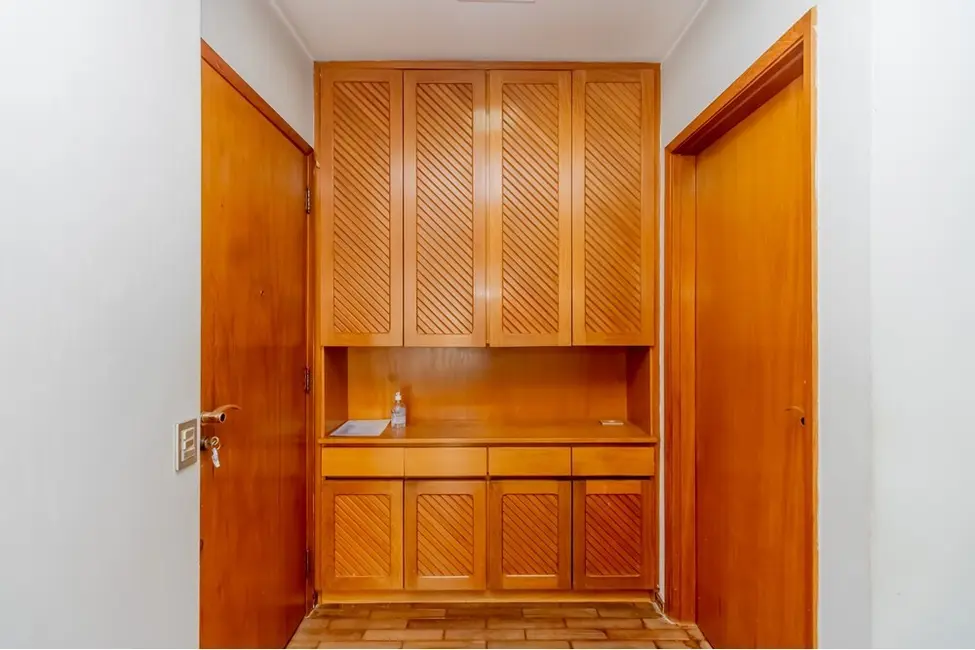 Foto 2 de Apartamento com 2 quartos à venda, 90m2 em Higienópolis, São Paulo - SP