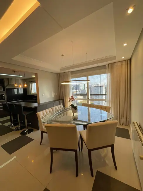 Apartamento com 3 quartos à venda, 245m2 em Sanvitto, Caxias Do Sul - RS - imagem 4 Foto 4 de Apartamento com 3 quartos à venda, 245m2 em Sanvitto, Caxias Do Sul - RS