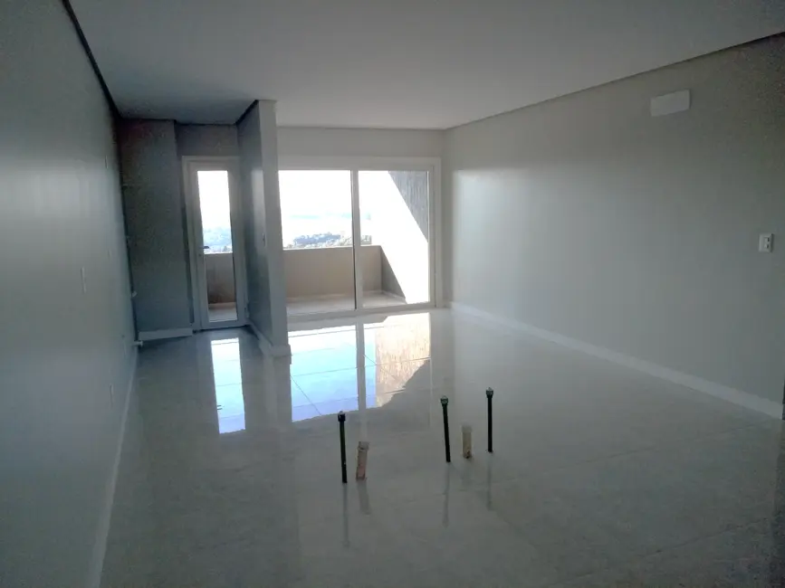 Foto 6 de Apartamento com 3 quartos à venda, 129m2 em Flores Da Cunha - RS