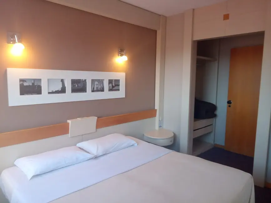 Apartamento com 1 quarto à venda, 36m2 em Centro, Caxias Do Sul - RS - imagem 3 Foto 3 de Apartamento com 1 quarto à venda, 36m2 em Centro, Caxias Do Sul - RS