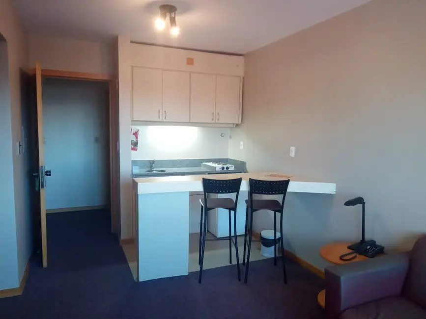 Apartamento com 1 quarto à venda, 36m2 em Centro, Caxias Do Sul - RS - imagem 8 Foto 8 de Apartamento com 1 quarto à venda, 36m2 em Centro, Caxias Do Sul - RS