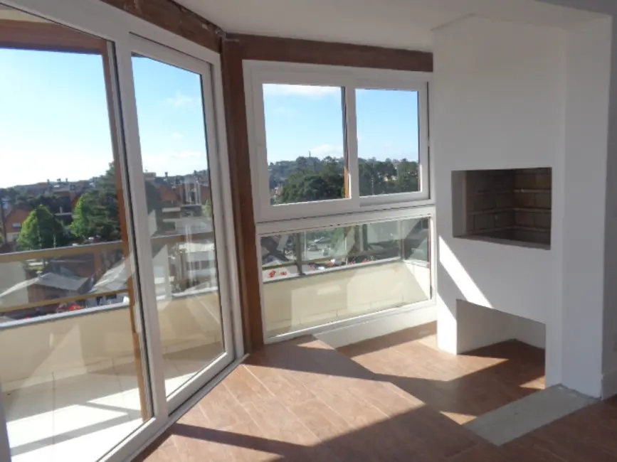 Apartamento com 3 quartos à venda, 132m2 em Centro, Gramado - RS - imagem 3 Foto 3 de Apartamento com 3 quartos à venda, 132m2 em Centro, Gramado - RS