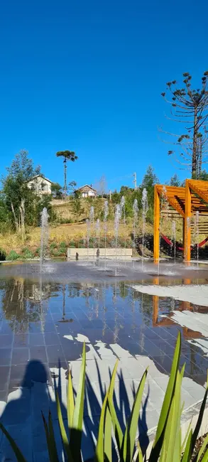 Foto 3 de Terreno / Lote à venda, 652m2 em Gramado - RS