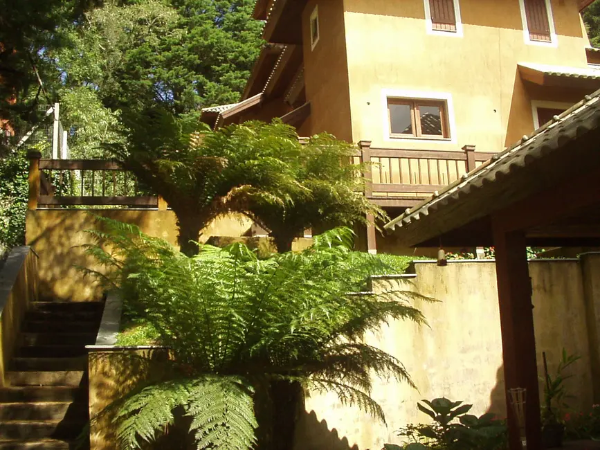 Apartamento com 3 quartos à venda, 167m2 em Gramado - RS - imagem 7 Foto 7 de Apartamento com 3 quartos à venda, 167m2 em Gramado - RS