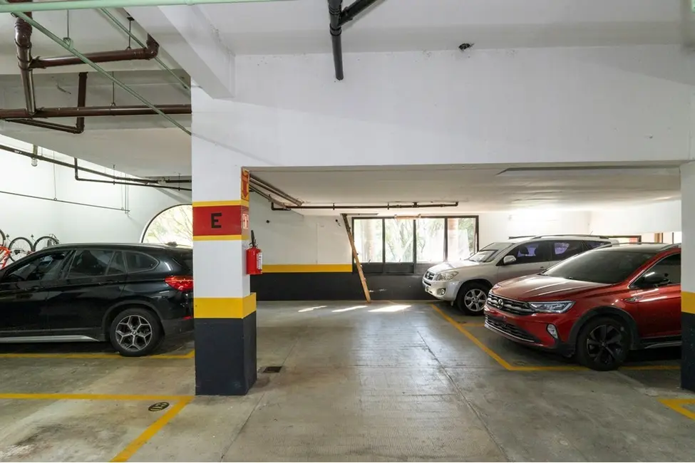 Apartamento com 4 quartos à venda, 200m2 em Vila Mariana, São Paulo - SP - imagem 7 Foto 7 de Apartamento com 4 quartos à venda, 200m2 em Vila Mariana, São Paulo - SP