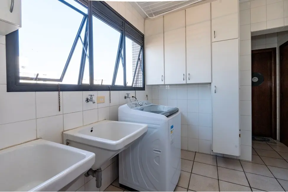 Apartamento com 4 quartos à venda, 200m2 em Vila Mariana, São Paulo - SP - imagem 6 Foto 6 de Apartamento com 4 quartos à venda, 200m2 em Vila Mariana, São Paulo - SP