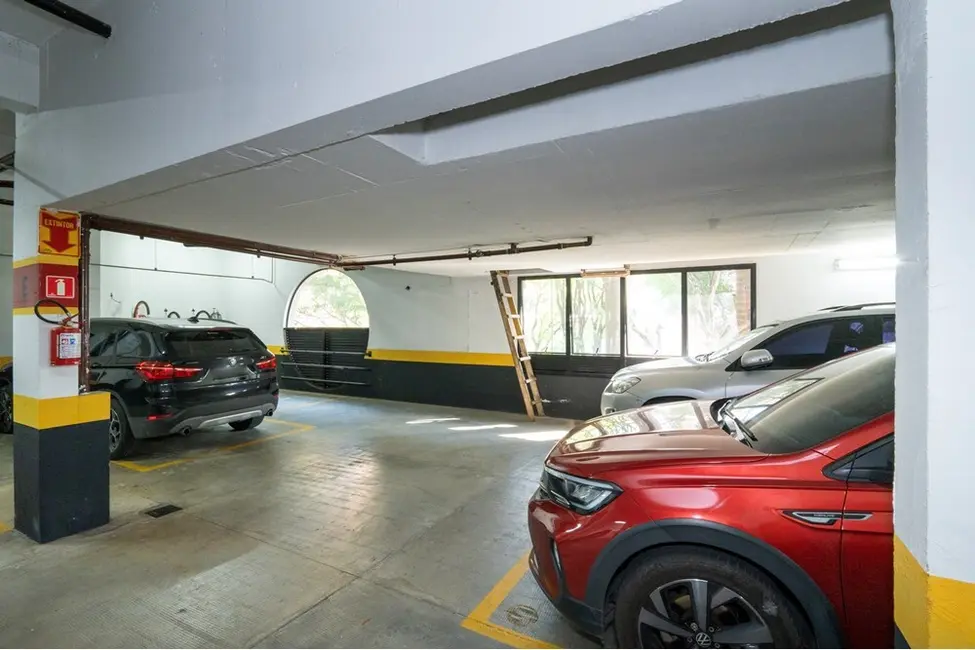 Apartamento com 4 quartos à venda, 200m2 em Vila Mariana, São Paulo - SP - imagem 8 Foto 8 de Apartamento com 4 quartos à venda, 200m2 em Vila Mariana, São Paulo - SP