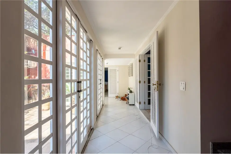 Casa com 8 quartos à venda, 412m2 em Bela Vista, São Paulo - SP - imagem 5 Foto 5 de Casa com 8 quartos à venda, 412m2 em Bela Vista, São Paulo - SP