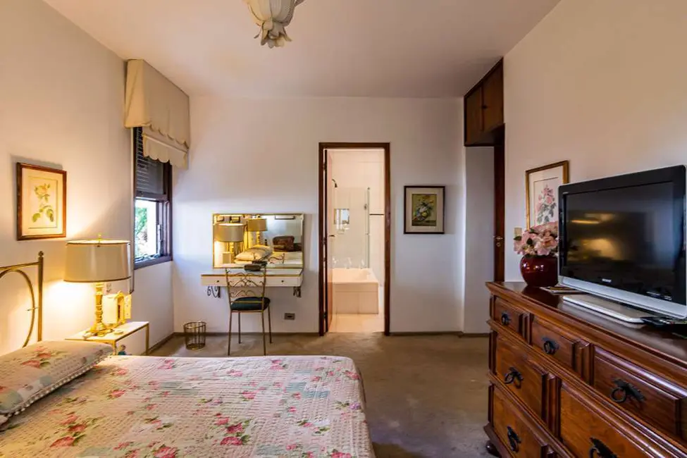 Apartamento com 3 quartos à venda, 220m2 em Cerqueira César, São Paulo - SP - imagem 6 Foto 6 de Apartamento com 3 quartos à venda, 220m2 em Cerqueira César, São Paulo - SP