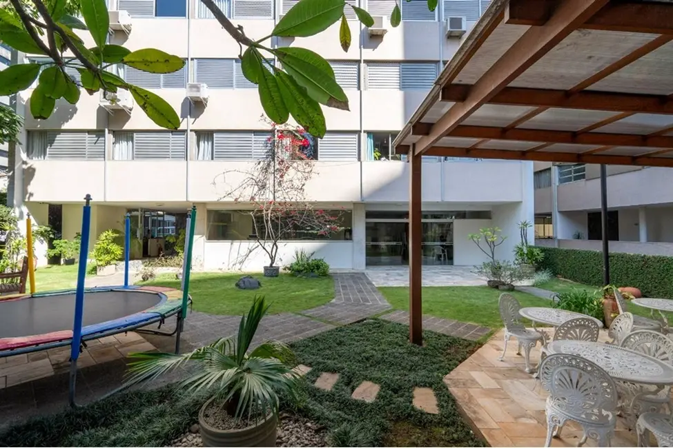 Foto 2 de Apartamento com 3 quartos à venda, 127m2 em Cerqueira César, São Paulo - SP