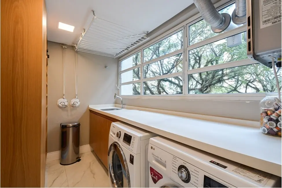 Foto 4 de Apartamento com 3 quartos à venda, 127m2 em Cerqueira César, São Paulo - SP