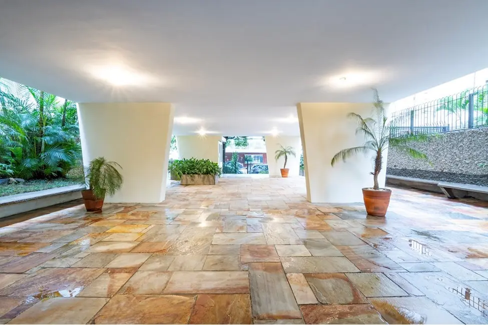 Foto 5 de Apartamento com 3 quartos à venda, 170m2 em Cerqueira César, São Paulo - SP