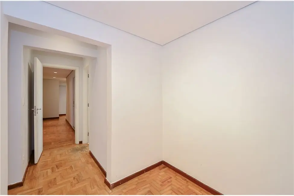 Foto 7 de Apartamento com 3 quartos à venda, 188m2 em Cerqueira César, São Paulo - SP