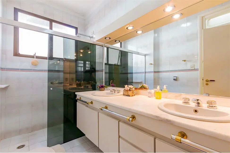 Foto 6 de Apartamento com 3 quartos à venda, 244m2 em Santa Cecília, São Paulo - SP