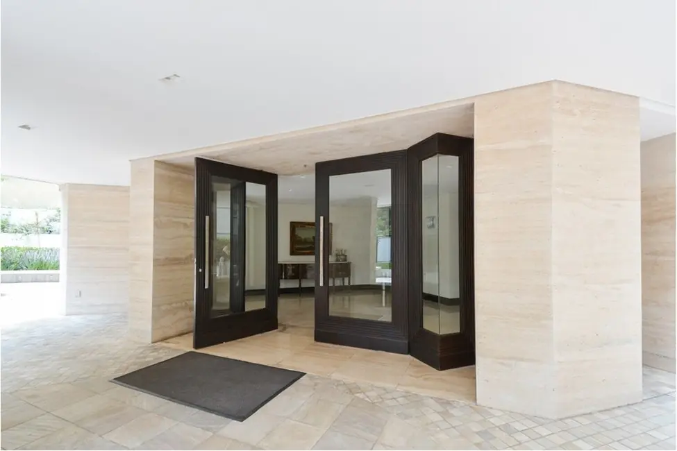 Apartamento com 4 quartos à venda, 323m2 em Santa Cecília, São Paulo - SP - imagem 2 Foto 2 de Apartamento com 4 quartos à venda, 323m2 em Santa Cecília, São Paulo - SP