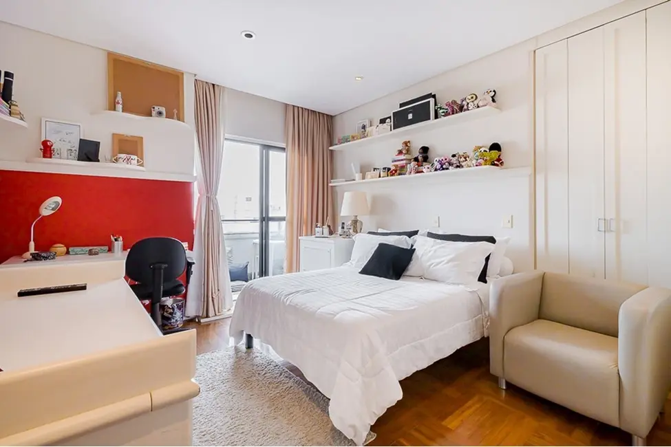 Apartamento com 3 quartos à venda, 303m2 em Higienópolis, São Paulo - SP - imagem 9 Foto 9 de Apartamento com 3 quartos à venda, 303m2 em Higienópolis, São Paulo - SP