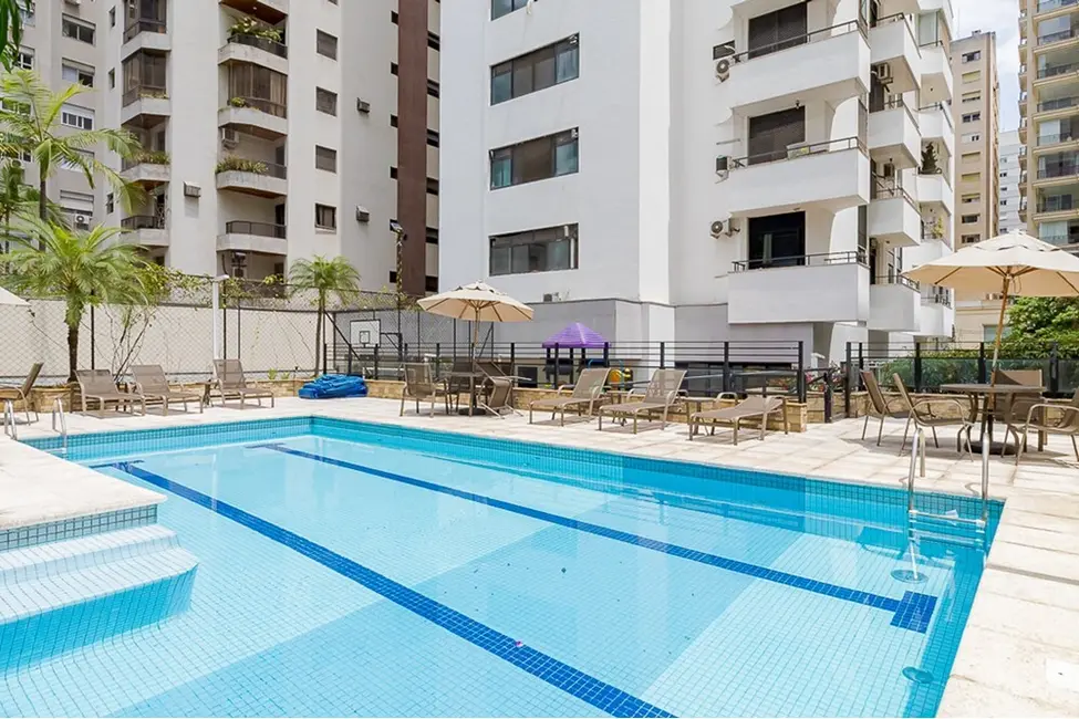 Apartamento com 3 quartos à venda, 303m2 em Higienópolis, São Paulo - SP - imagem 4 Foto 4 de Apartamento com 3 quartos à venda, 303m2 em Higienópolis, São Paulo - SP