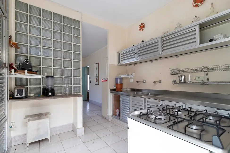 Casa com 3 quartos à venda, 300m2 em Água Branca, São Paulo - SP - imagem 2 Foto 2 de Casa com 3 quartos à venda, 300m2 em Água Branca, São Paulo - SP