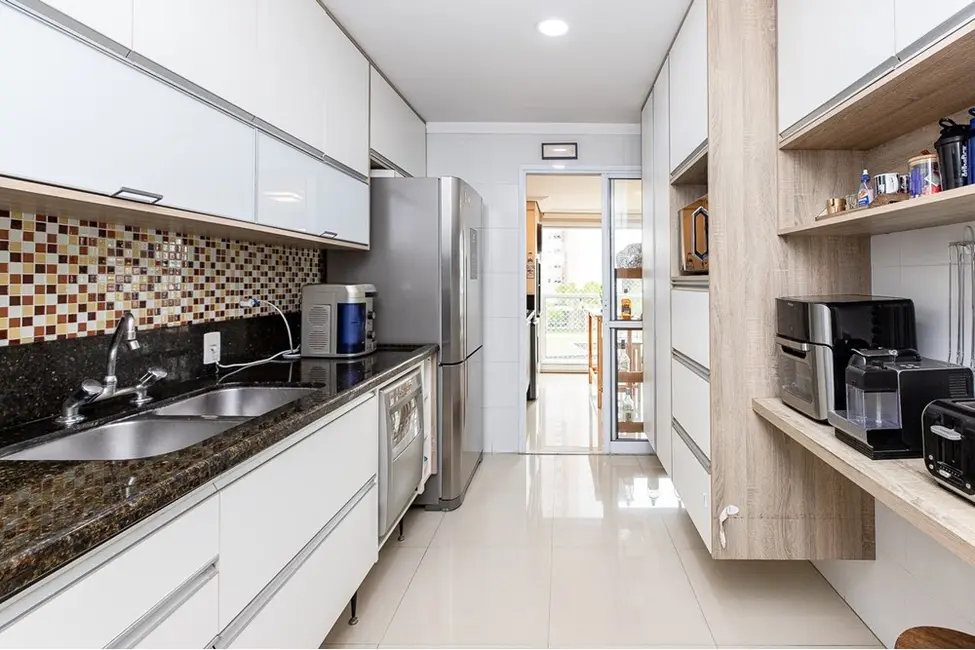Apartamento com 4 quartos à venda, 171m2 em Aclimação, São Paulo - SP - imagem 4 Foto 4 de Apartamento com 4 quartos à venda, 171m2 em Aclimação, São Paulo - SP