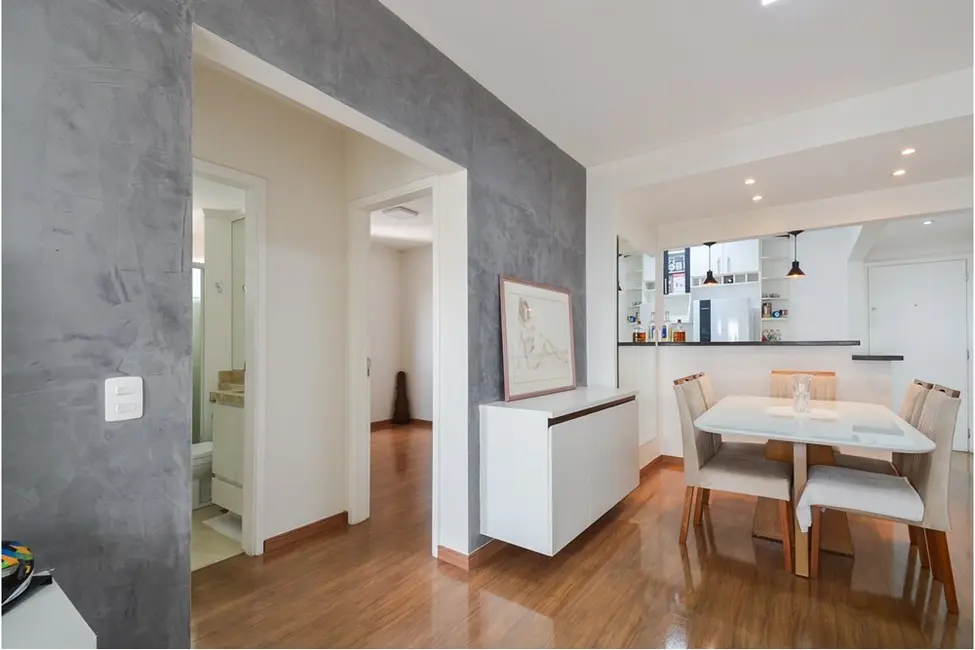 Apartamento com 2 quartos à venda, 65m2 em Aclimação, São Paulo - SP - imagem 6 Foto 6 de Apartamento com 2 quartos à venda, 65m2 em Aclimação, São Paulo - SP