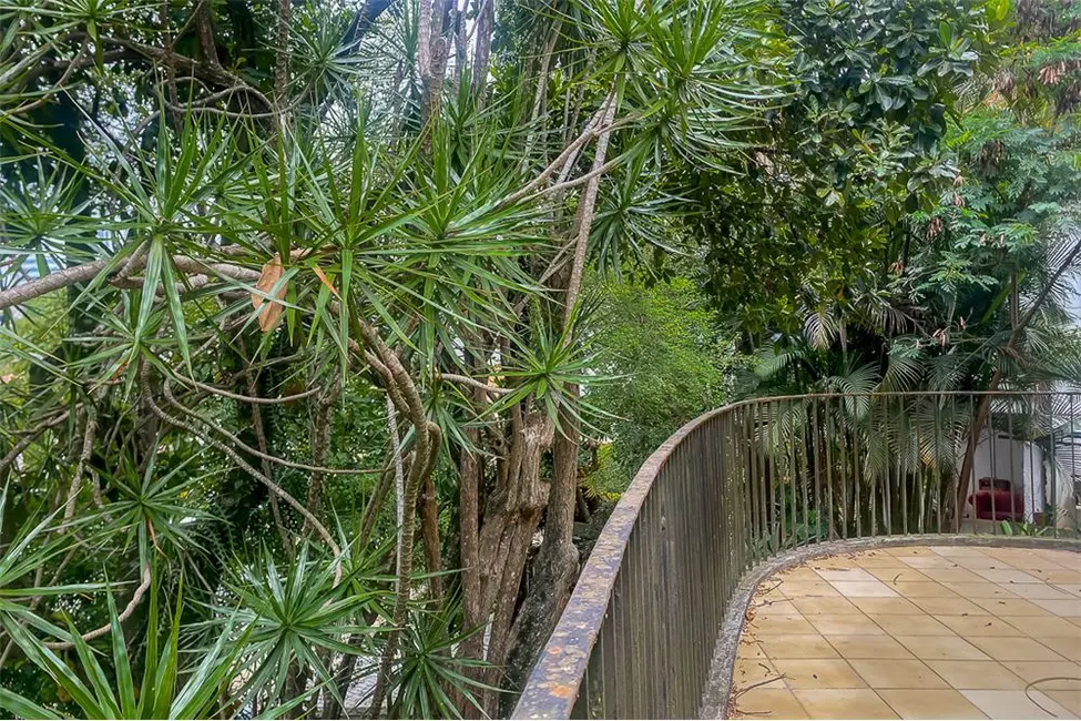 Foto 5 de Casa com 3 quartos à venda, 300m2 em Pacaembu, São Paulo - SP
