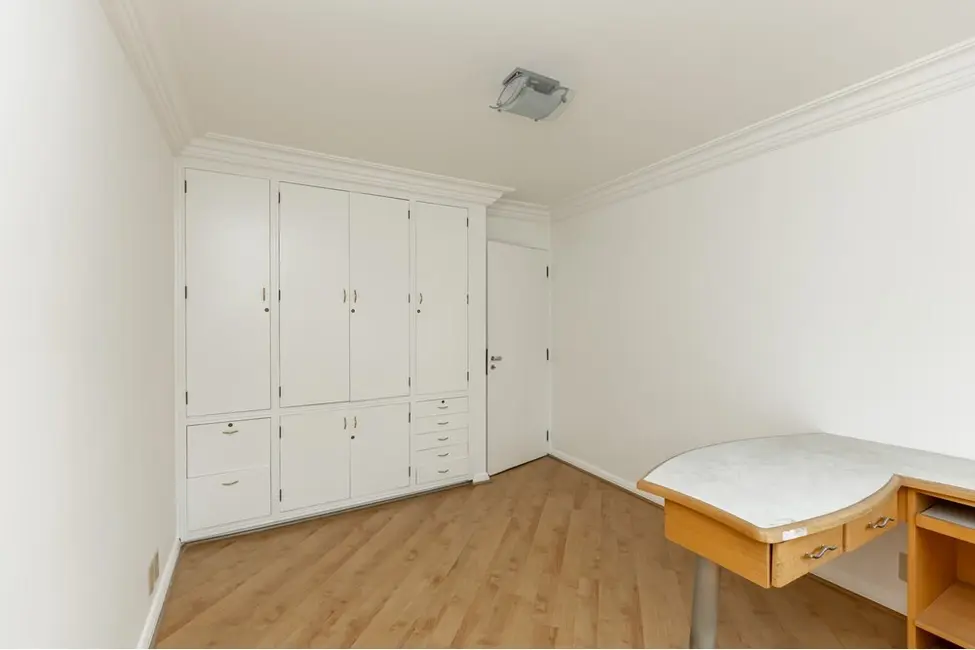 Foto 6 de Apartamento com 3 quartos à venda, 190m2 em Jardim Paulista, São Paulo - SP