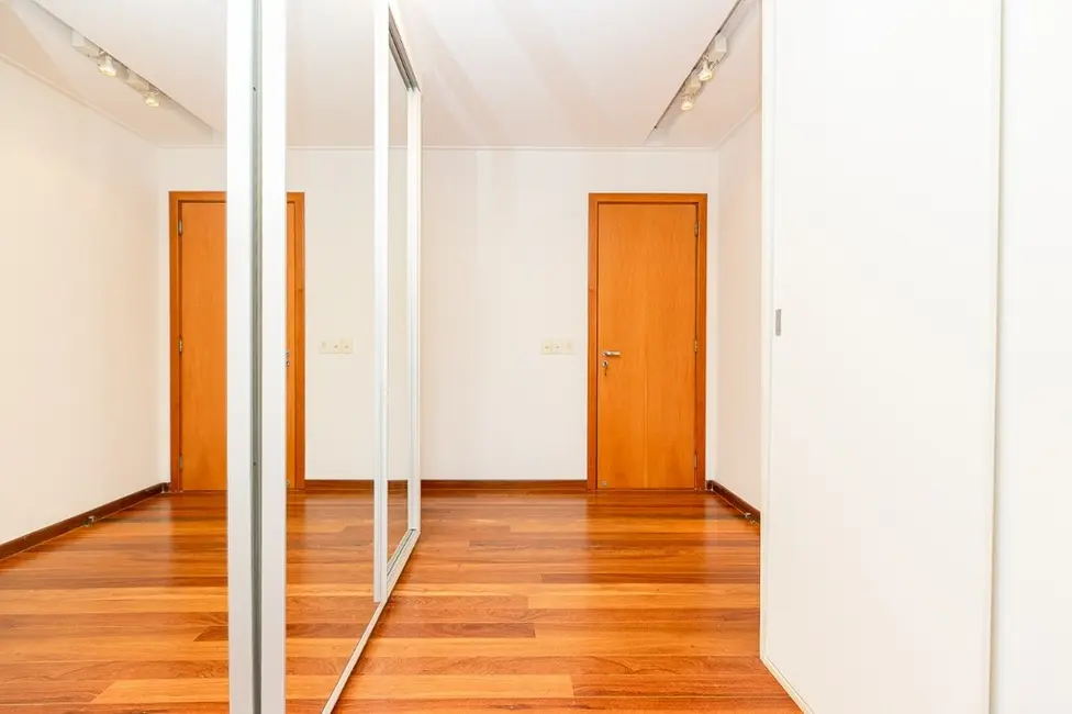 Foto 4 de Apartamento com 3 quartos à venda, 190m2 em Jardim Paulista, São Paulo - SP